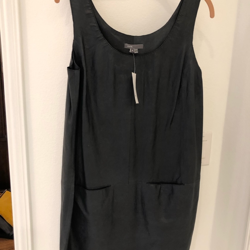 Vince, leather sleeveless shift with front pockets